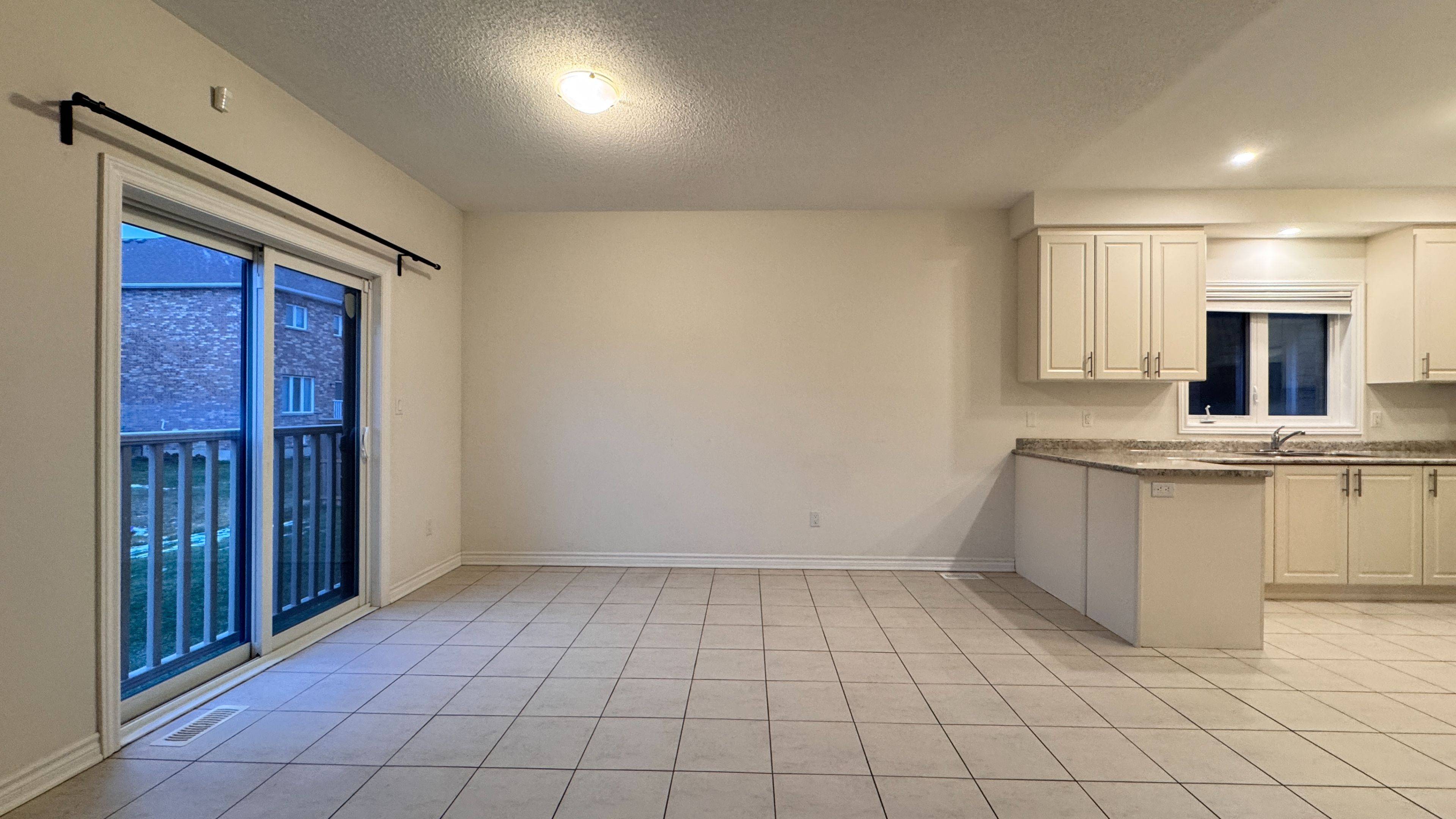 Thorold, ON L2V 0J7,27 Palace ST