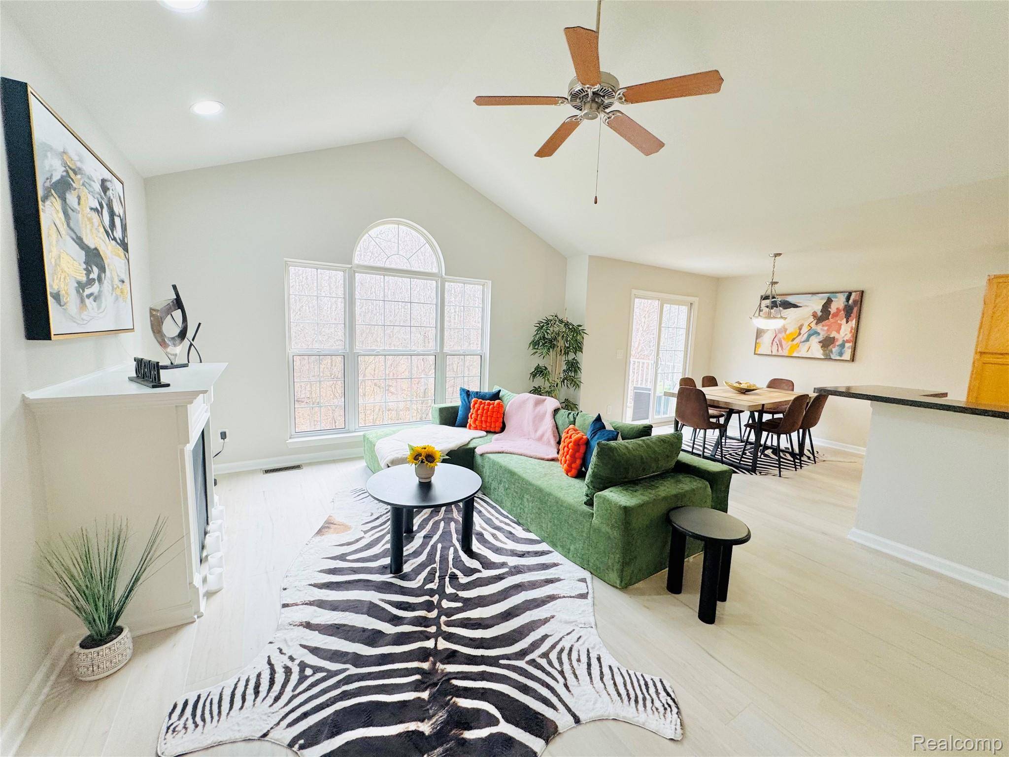 Northville, MI 48168,16036 Morningside