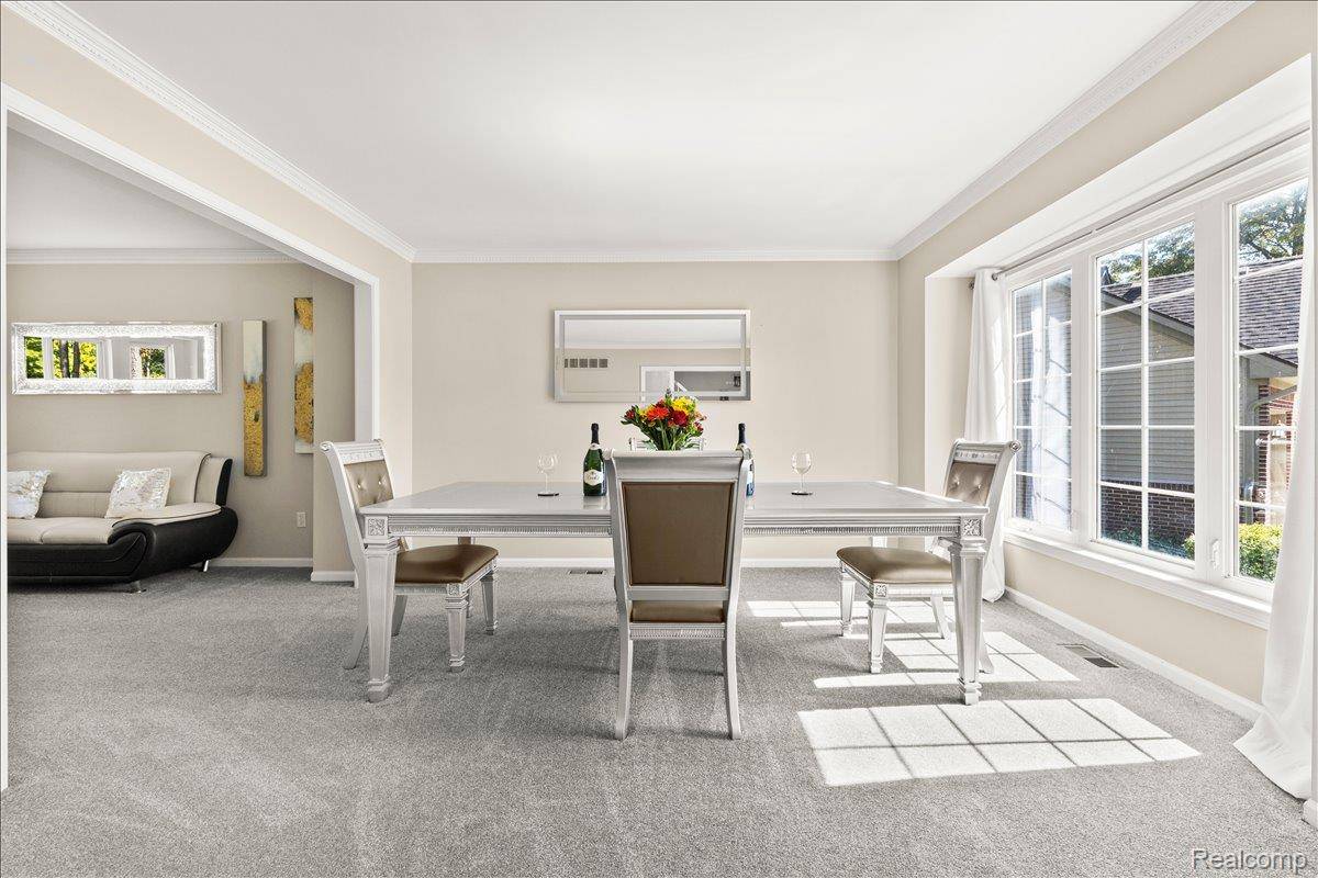 Commerce Twp, MI 48382,2420 Baltimore CT