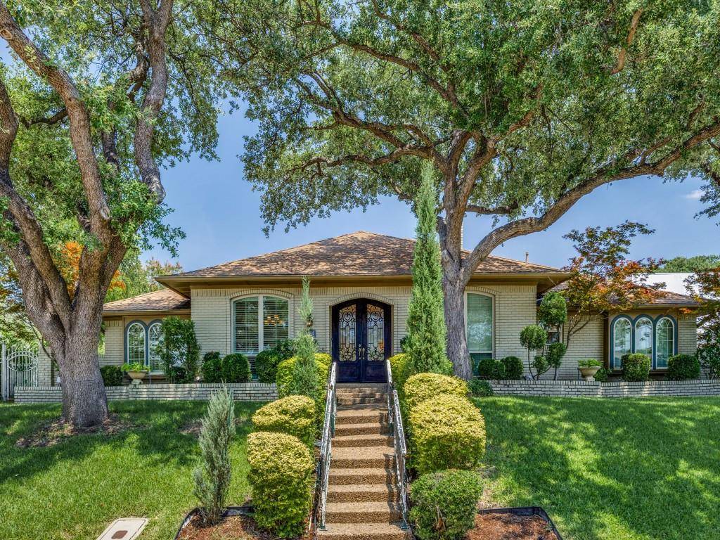 Dallas, TX 75231,8414 Clover Meadow Drive