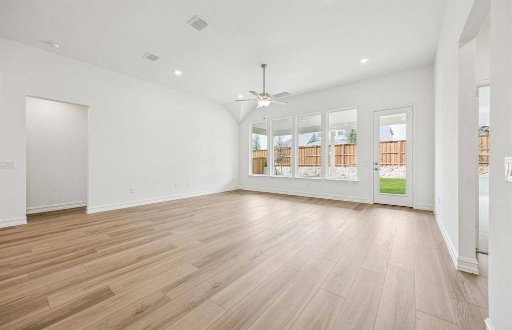 Mckinney, TX 75071,6708 Mill Creek Drive