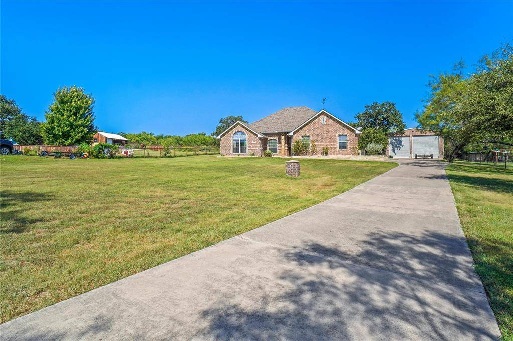 Azle, TX 76020,177 Lost Oak Drive