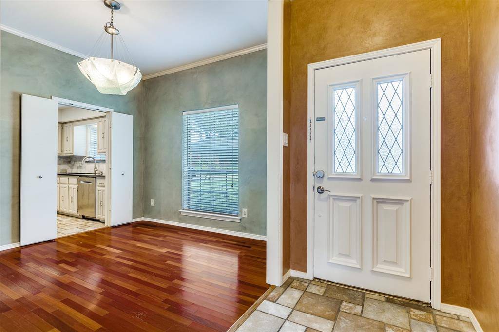 Dallas, TX 75252,6604 Gretchen Lane