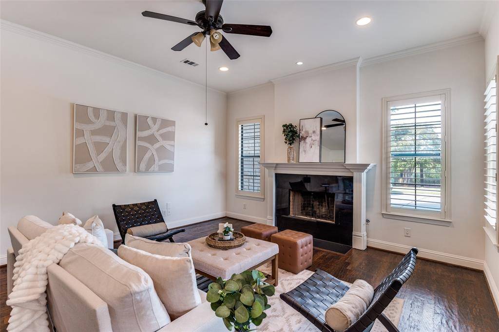 Irving, TX 75063,1120 Hemingway Lane