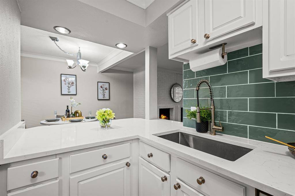 Dallas, TX 75206,5934 Sandhurst Lane #109