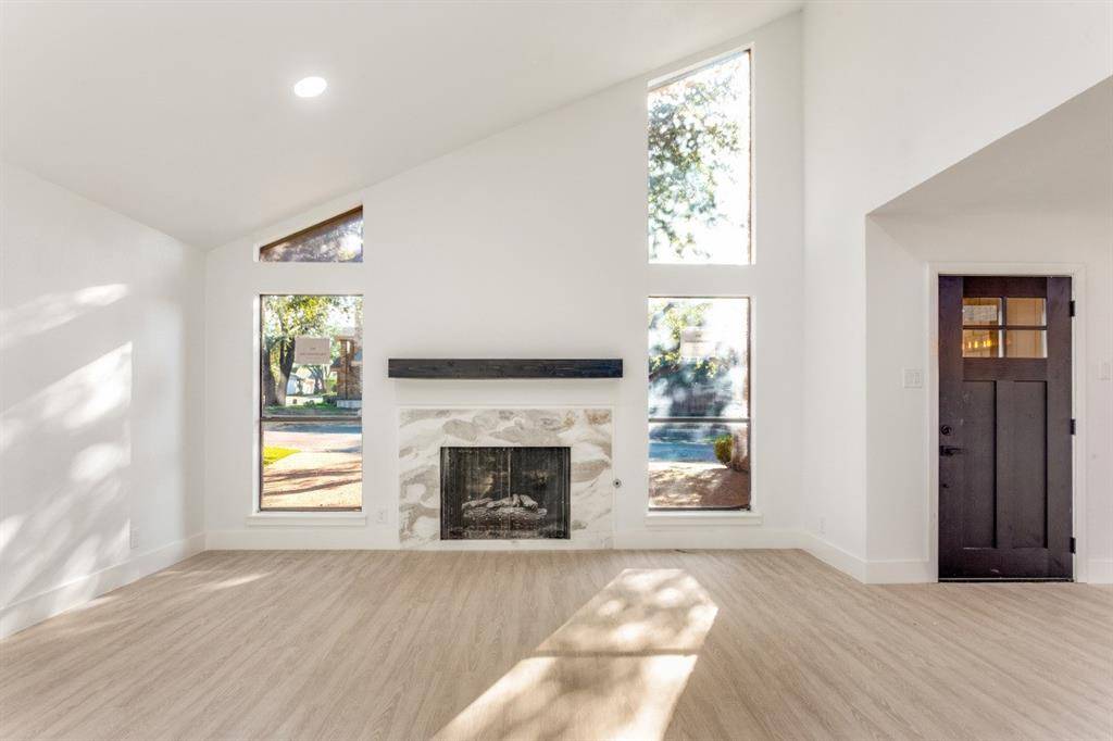 Fort Worth, TX 76109,3801 Brookhaven Circle