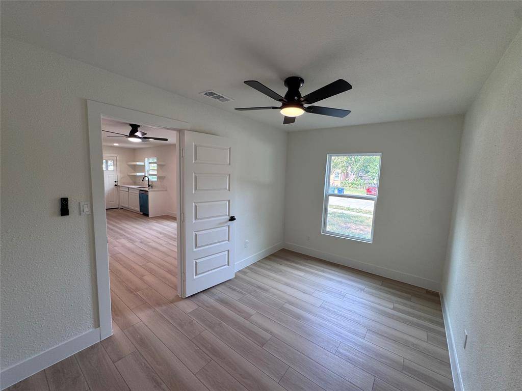 Garland, TX 75042,1410 Tanglewood Lane