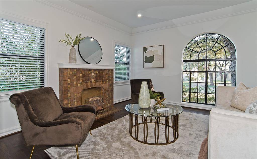 Dallas, TX 75203,1835 Cedar Crest Boulevard