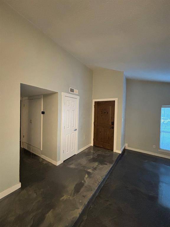 The Colony, TX 75056,5024 Pemberton Lane