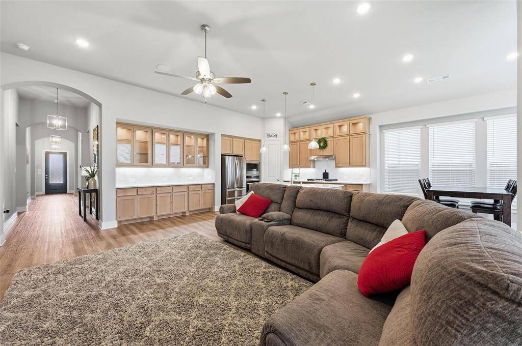 Midlothian, TX 76065,1205 S Roundwash Way