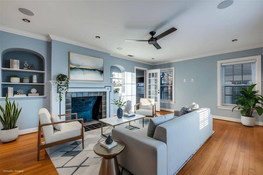 Dallas, TX 75223,818 Valencia Street