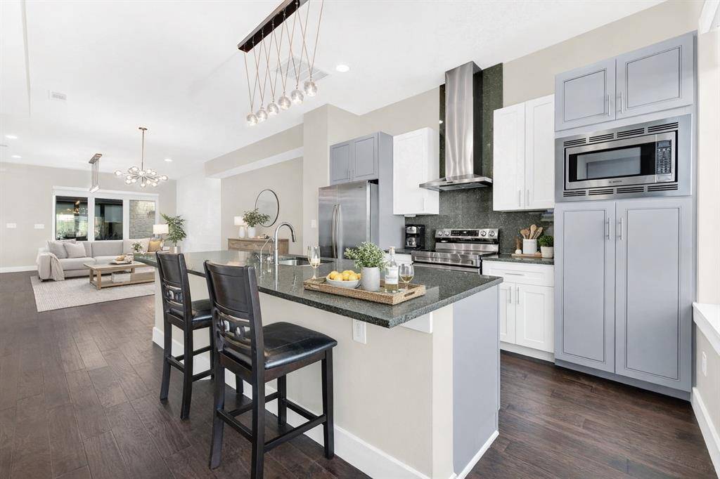 Farmers Branch, TX 75244,4060 Spring Valley Road #105