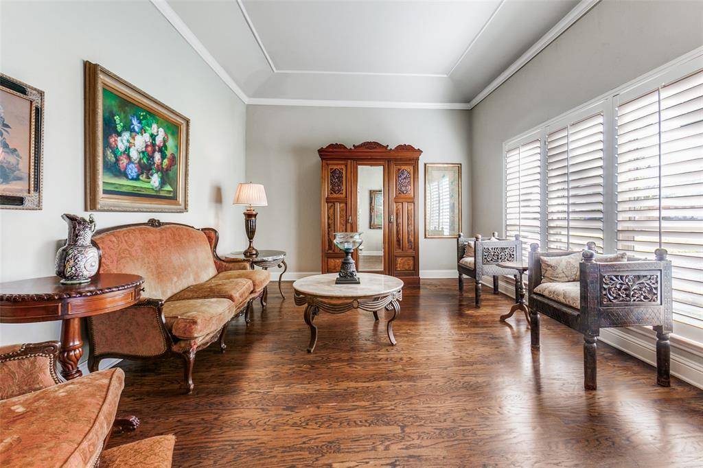 Dallas, TX 75254,6911 Gateridge Drive