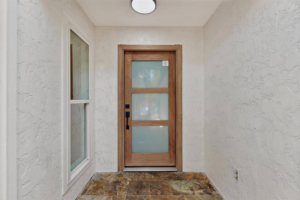 Highland Village, TX 75077,315 S Lake Vista