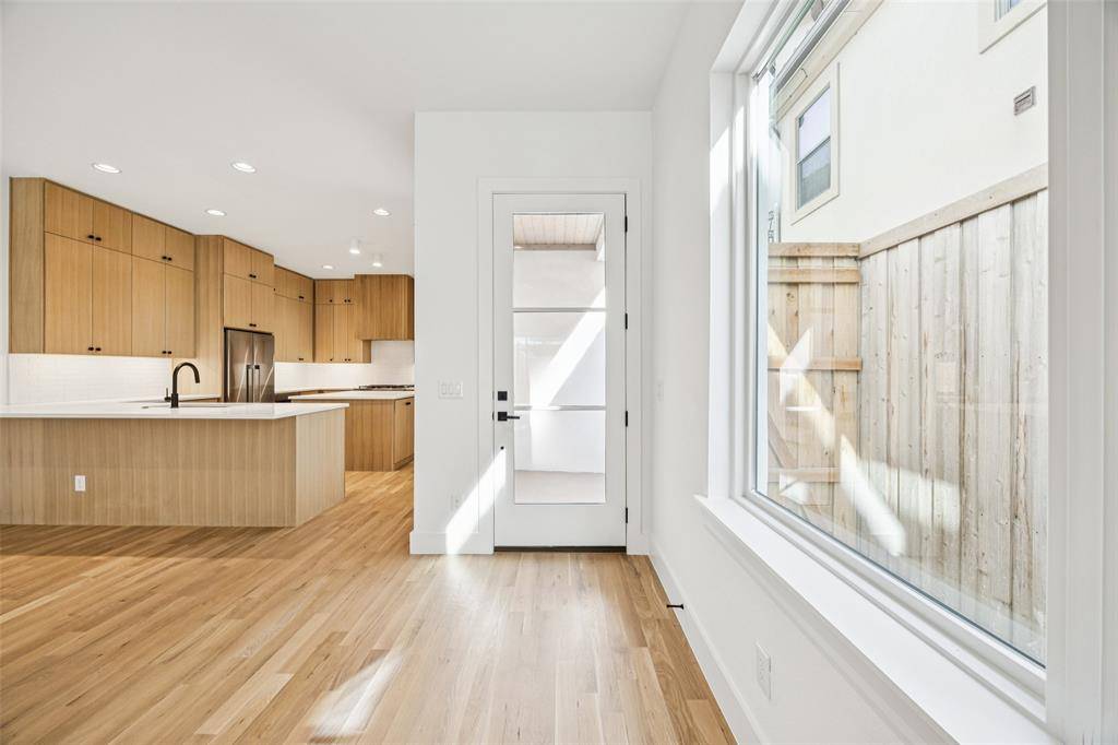 Dallas, TX 75206,5602 Ellsworth Avenue