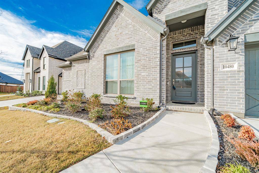 Fort Worth, TX 76126,10480 Gray Hills Drive