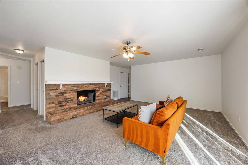 Rowlett, TX 75088,9201 Vagas Drive