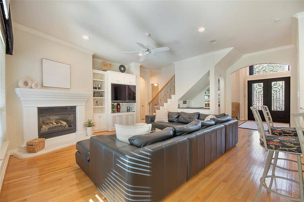 Irving, TX 75063,2327 Clearspring Drive N