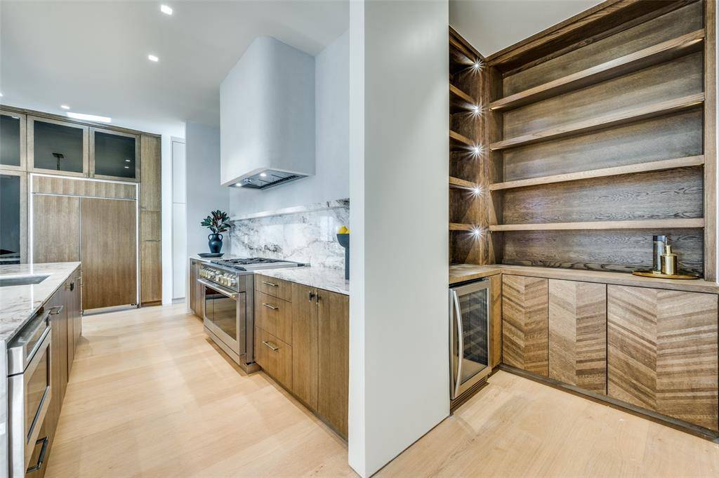 Dallas, TX 75220,3761 Dunhaven Road