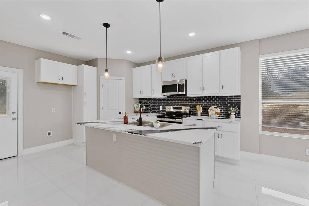 Dallas, TX 75241,6027 Plum Dale Road