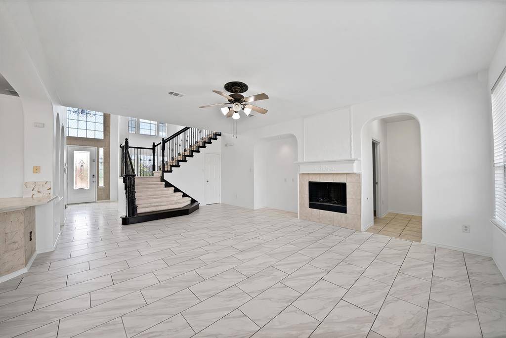 Fort Worth, TX 76244,3904 Penny Royal Drive