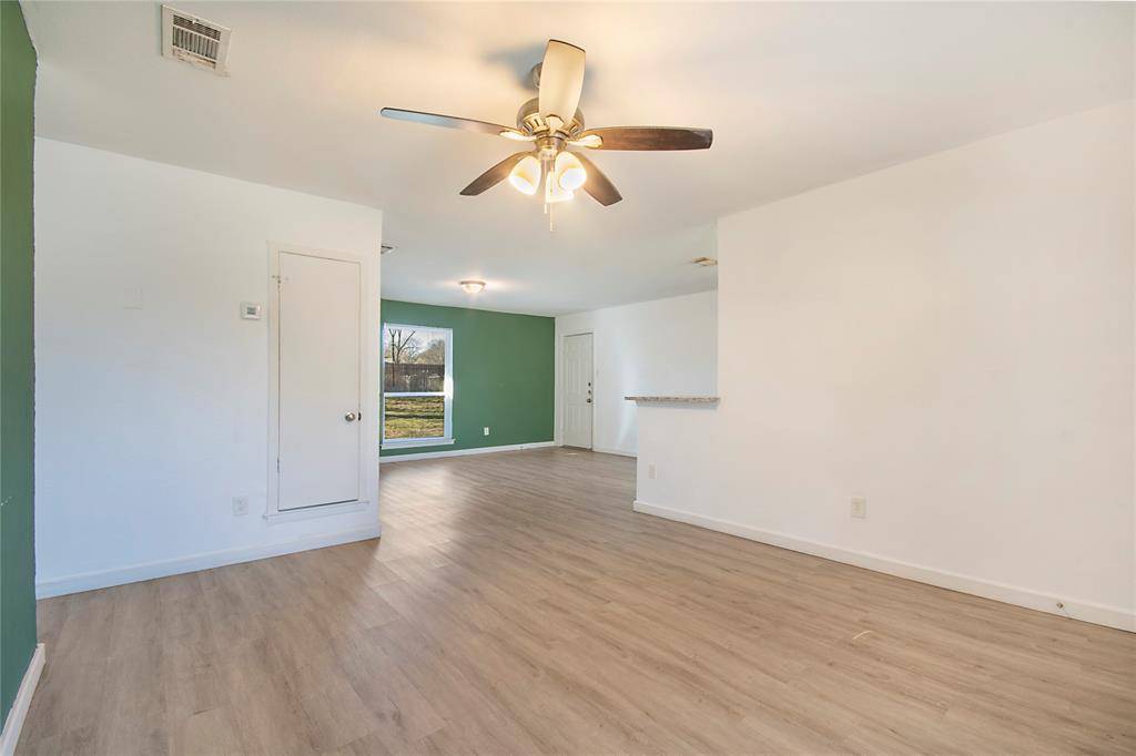 Mesquite, TX 75149,2425 Avis Street