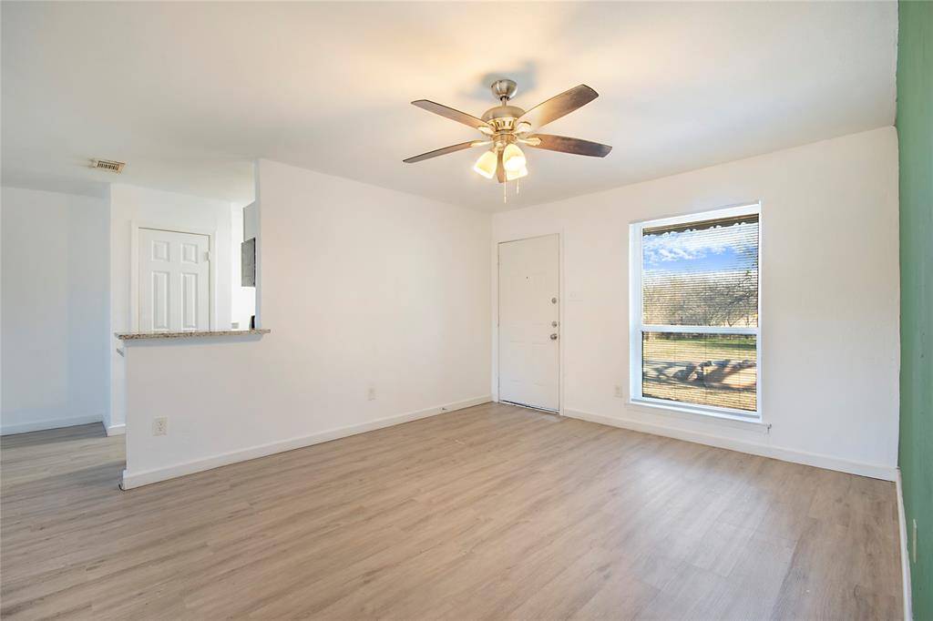 Mesquite, TX 75149,2425 Avis Street