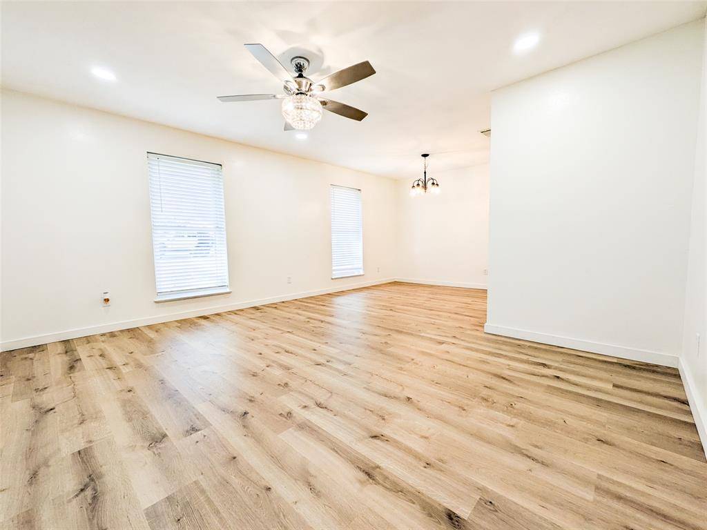 Fort Worth, TX 76133,5705 Waits Avenue