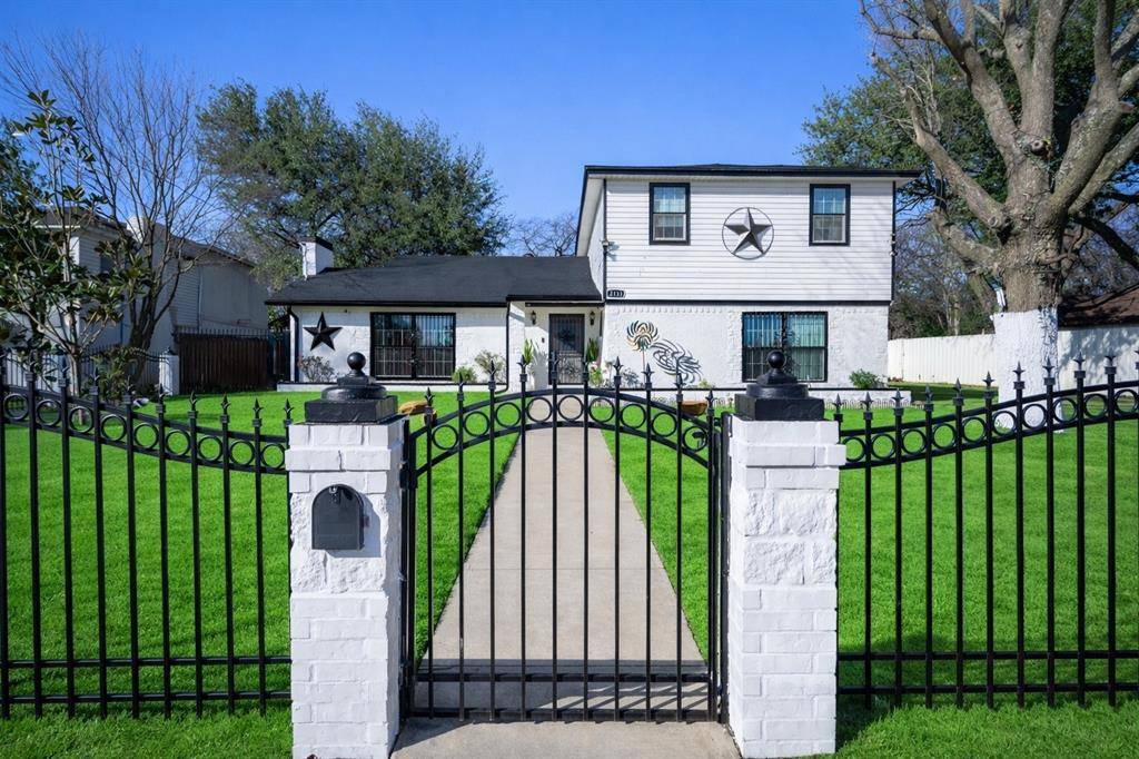 Dallas, TX 75227,2133 Pleasant Drive