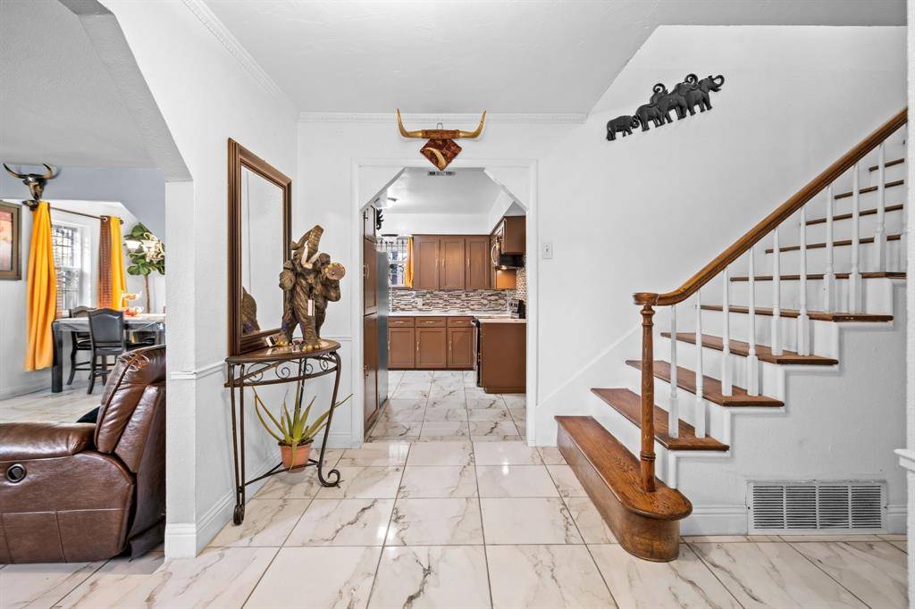 Dallas, TX 75227,2133 Pleasant Drive