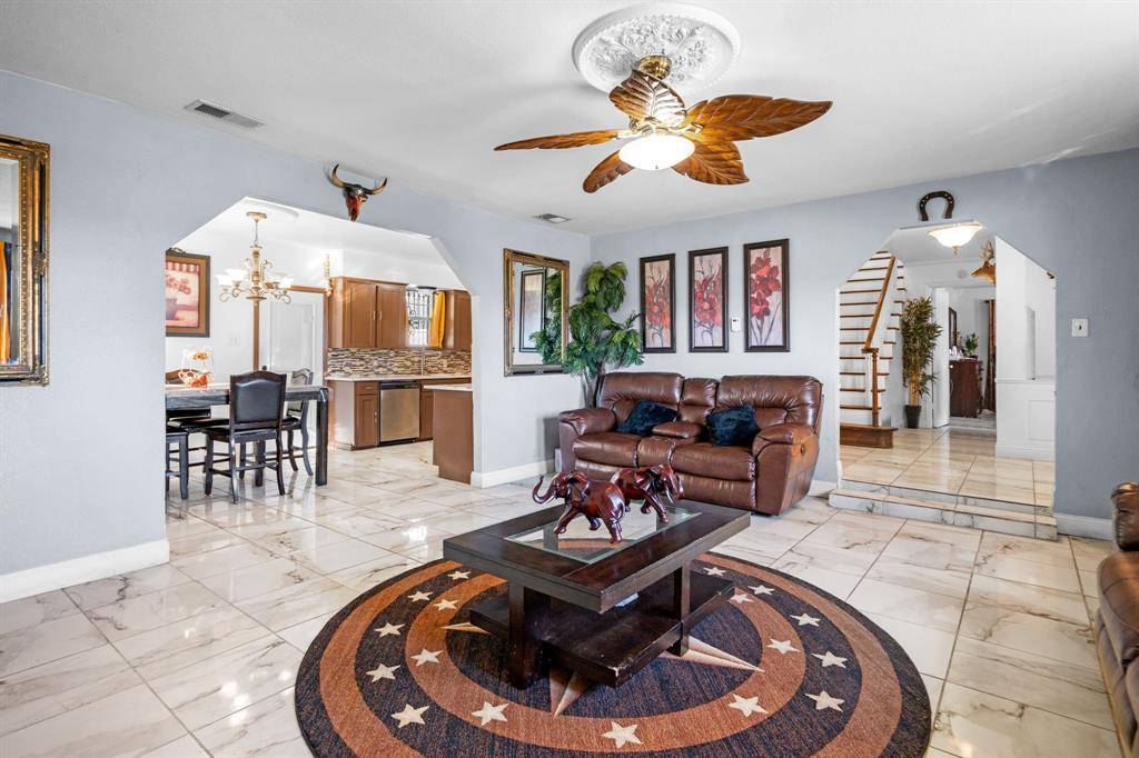 Dallas, TX 75227,2133 Pleasant Drive