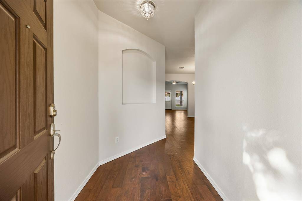 Fort Worth, TX 76179,10969 Colonial Heights Lane