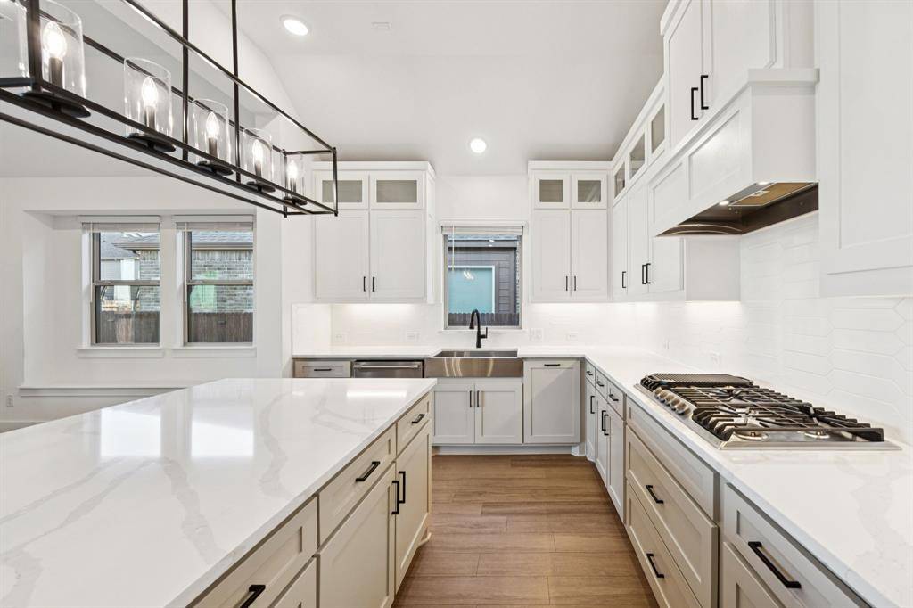 Mansfield, TX 76063,1415 WOODPECKER Lane