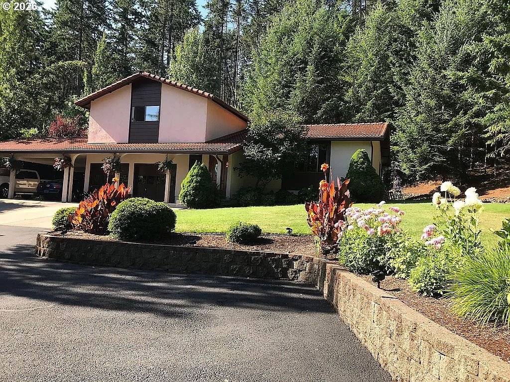 Roseburg, OR 97471,197 MANDERVILLE LN