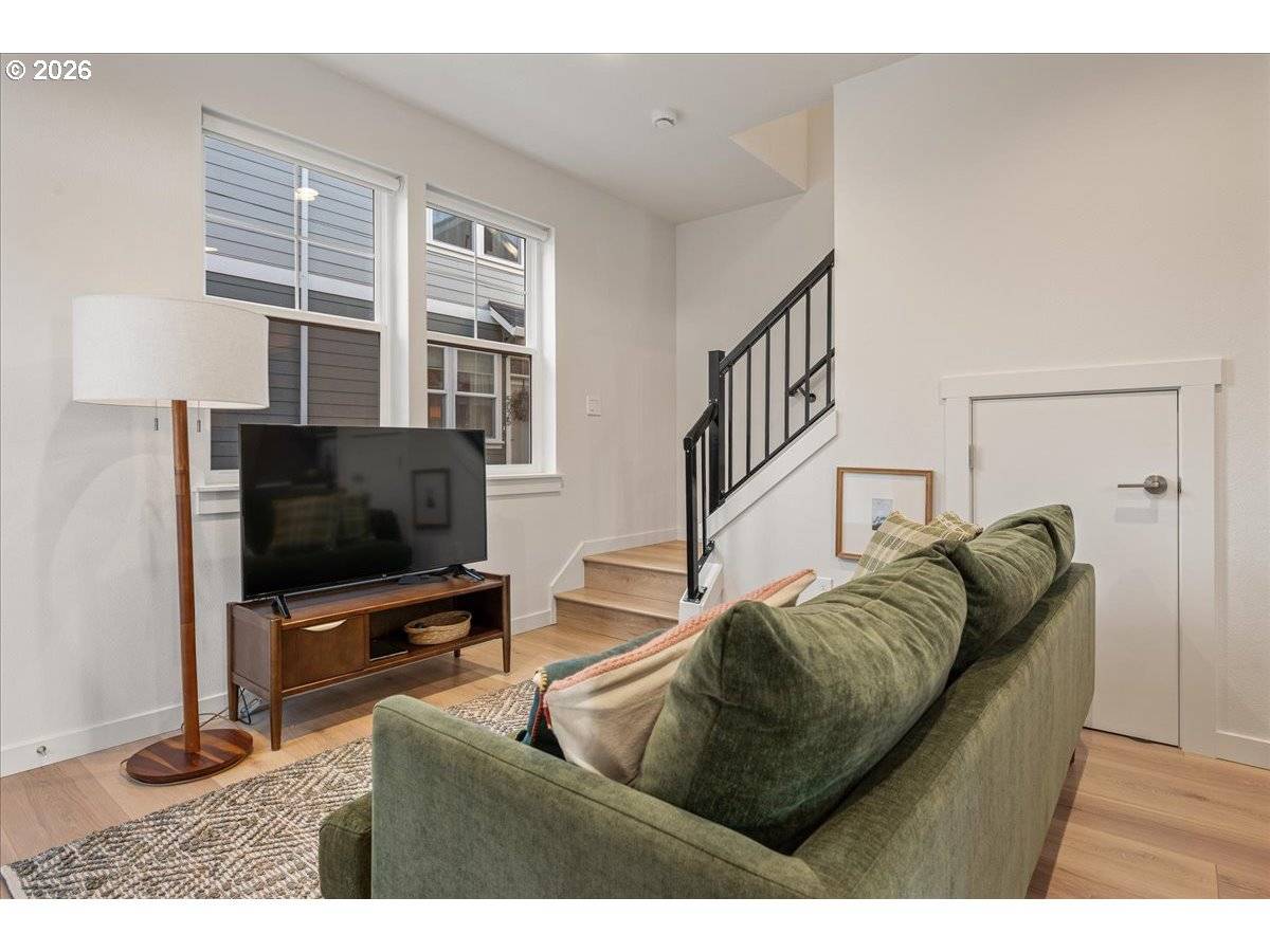 Portland, OR 97218,5053 NE 47TH PL