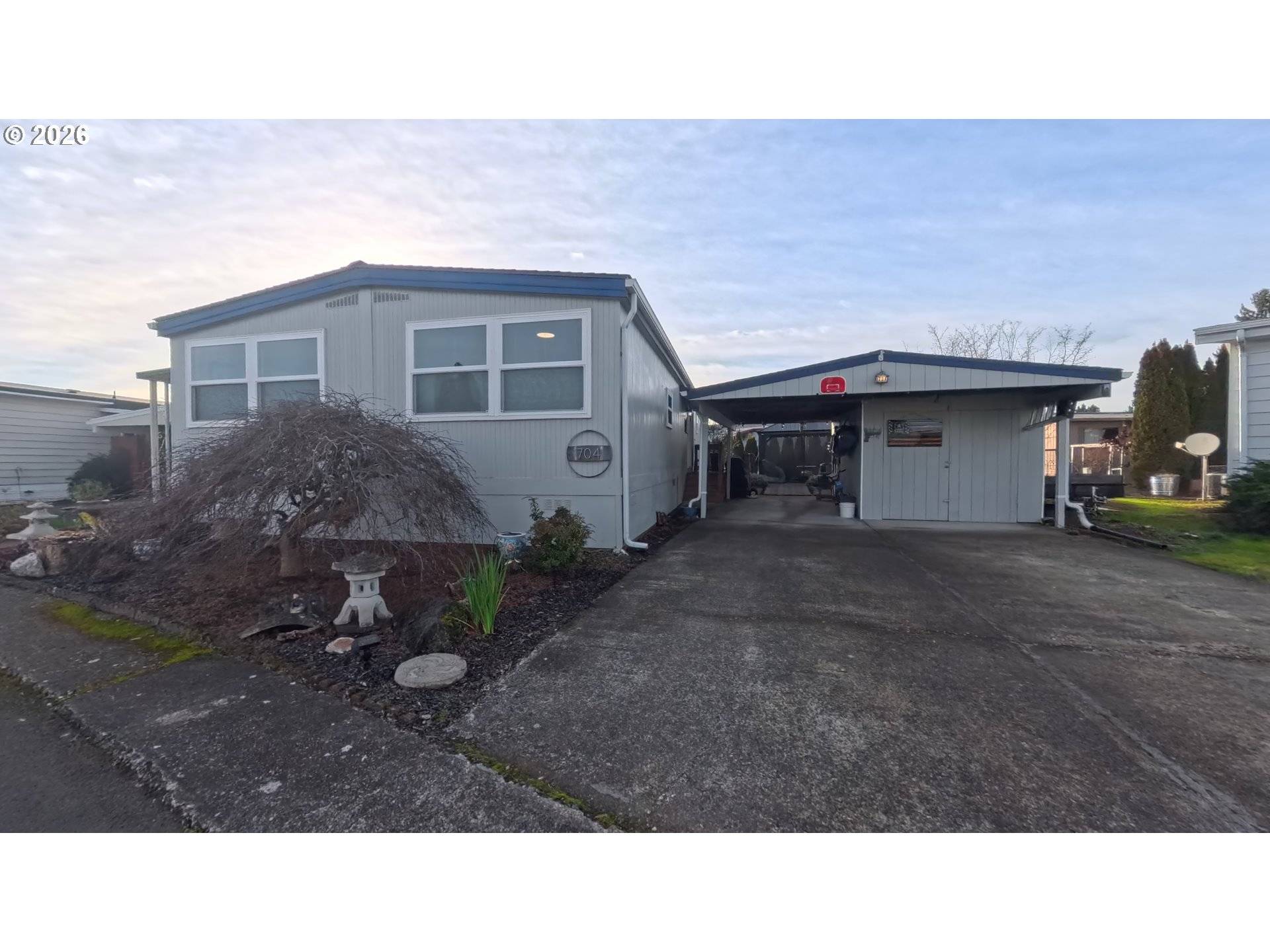 Salem, OR 97317,2232 42ND AVE SE #704