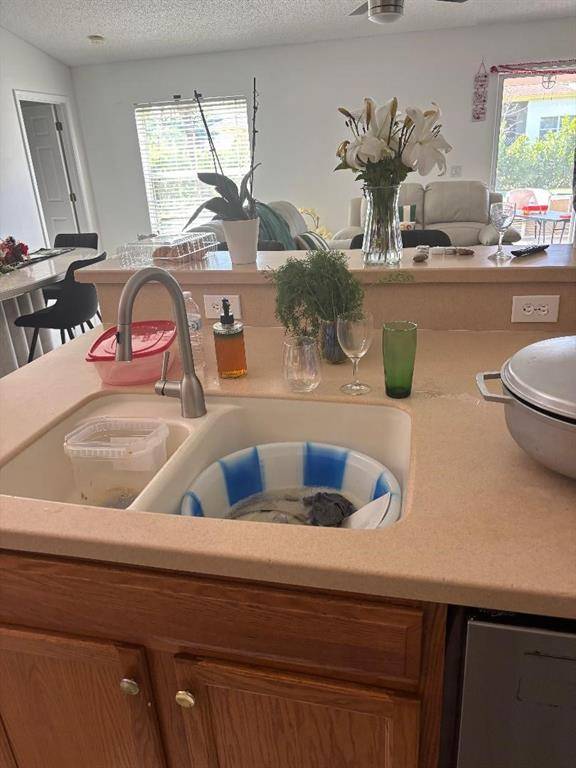 Port St Lucie, FL 34953,944 SW Delrio BLVD