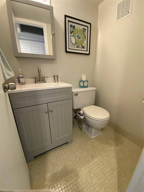 Deerfield Beach, FL 33442,1023 Cambridge B #1023