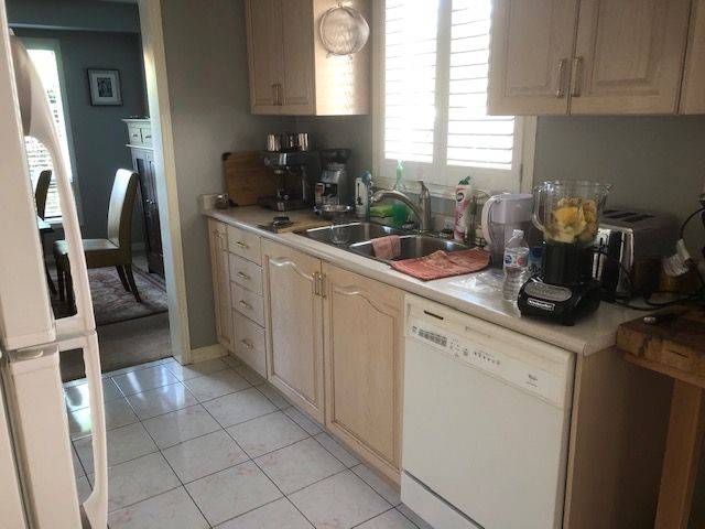 Oakville, ON L6M 3L7,2210 Ridge Landing N/A