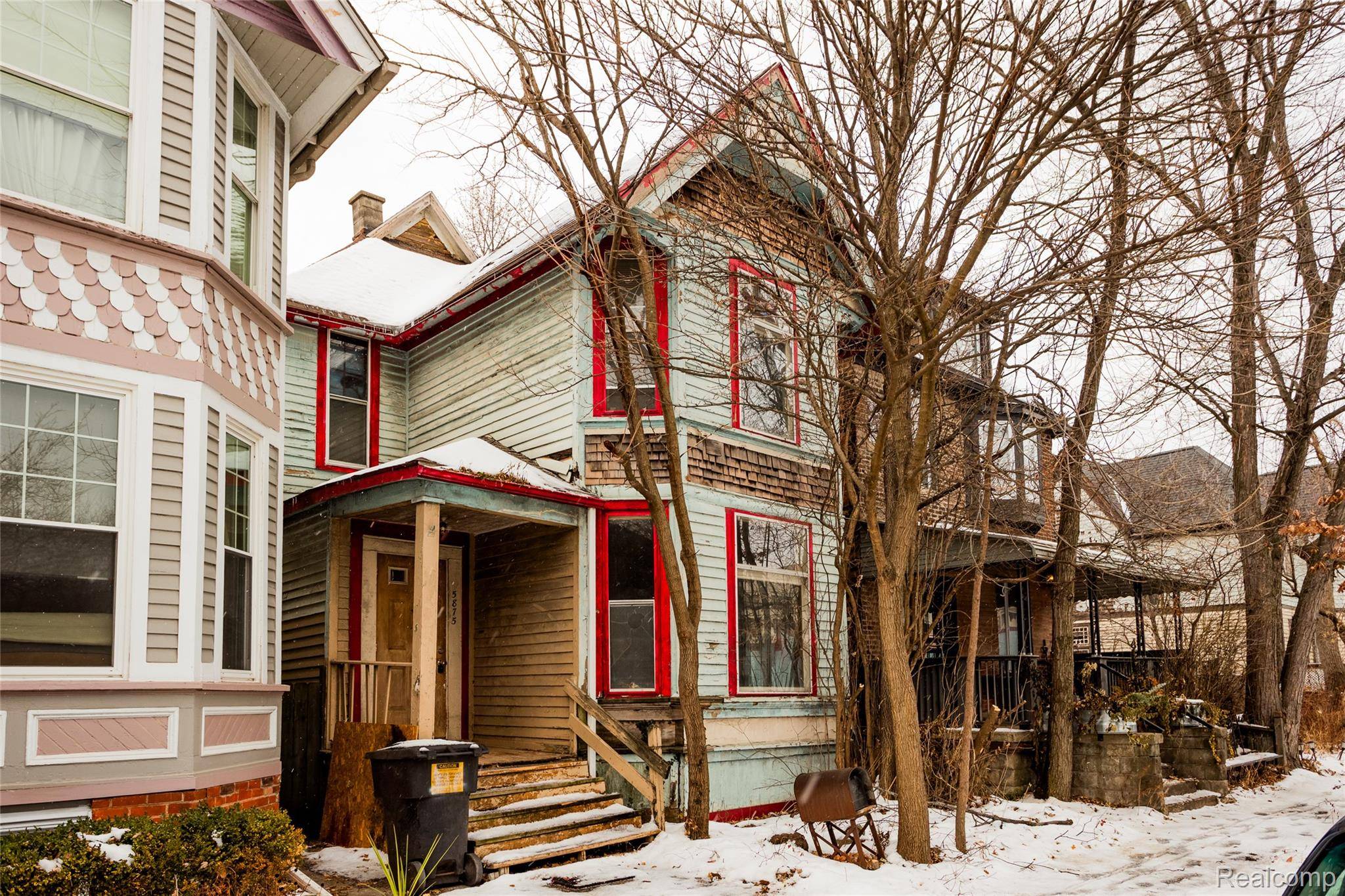 Detroit, MI 48202,5875 4th ST