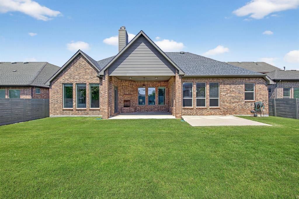 710 Sunflower Avenue, Argyle, TX 76226