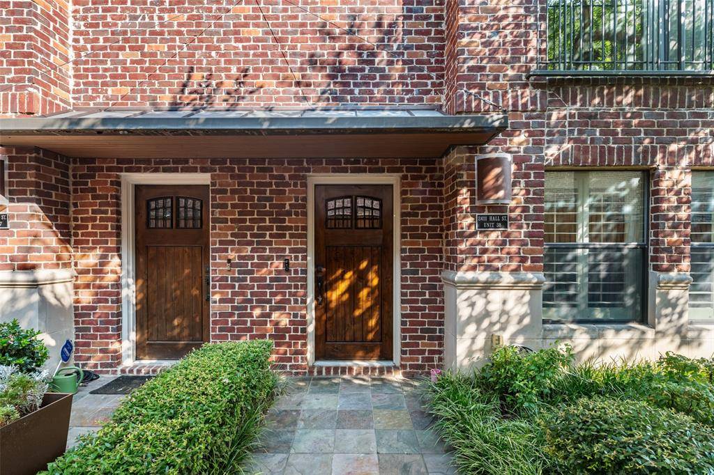 Dallas, TX 75204,2411 N Hall Street #38