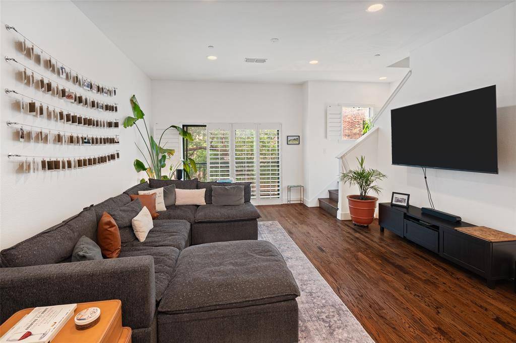 Dallas, TX 75204,2411 N Hall Street #38