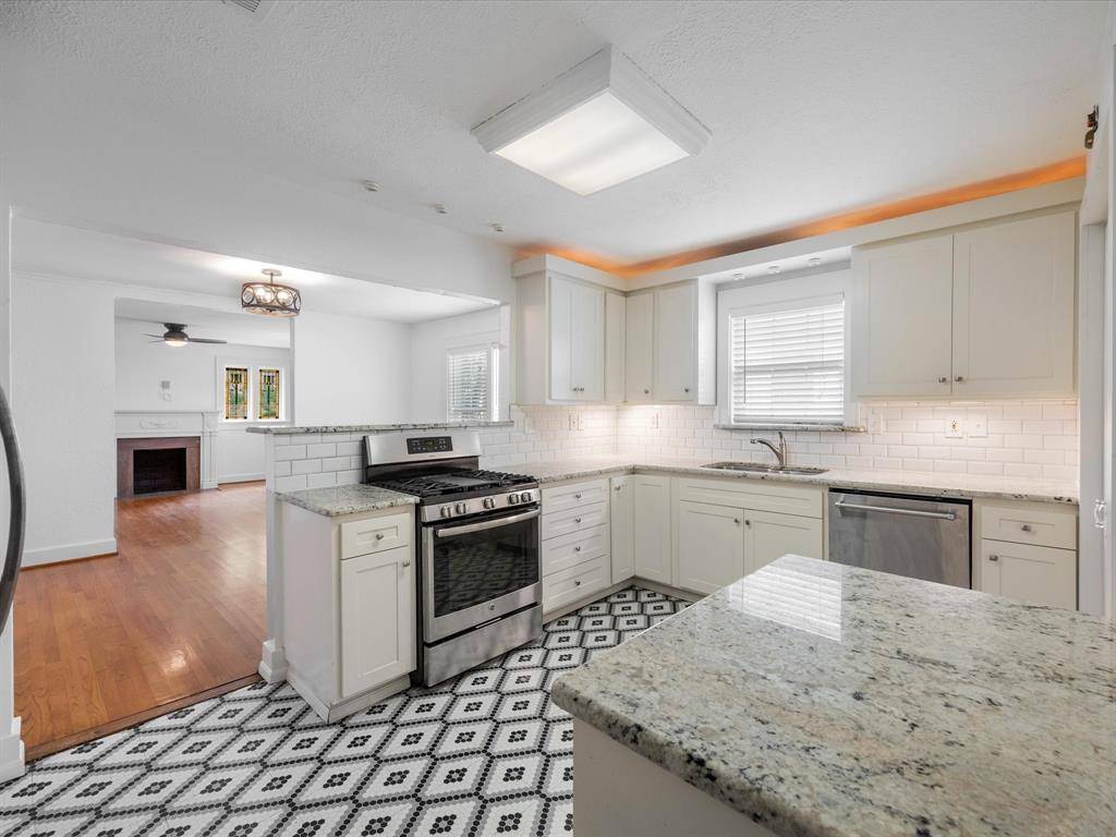 Fort Worth, TX 76109,3221 Greene Avenue