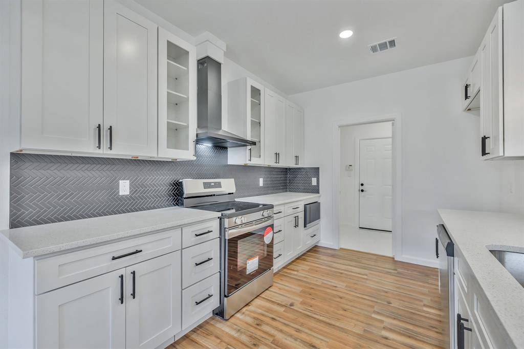 Granbury, TX 76048,2617 Hillside Drive