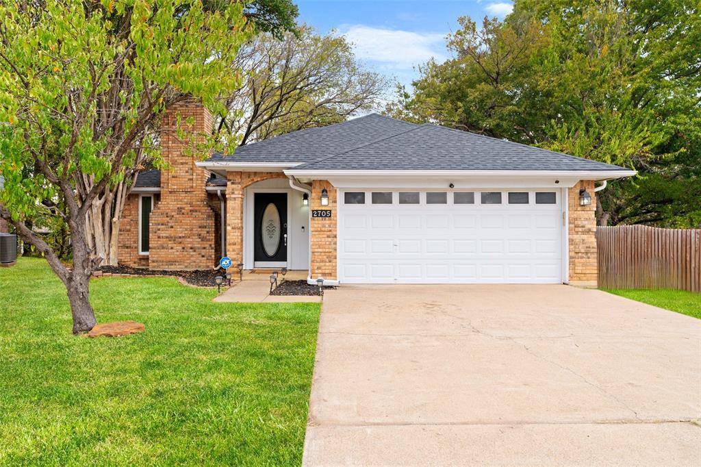 Arlington, TX 76017,2705 Dover Gardens Drive