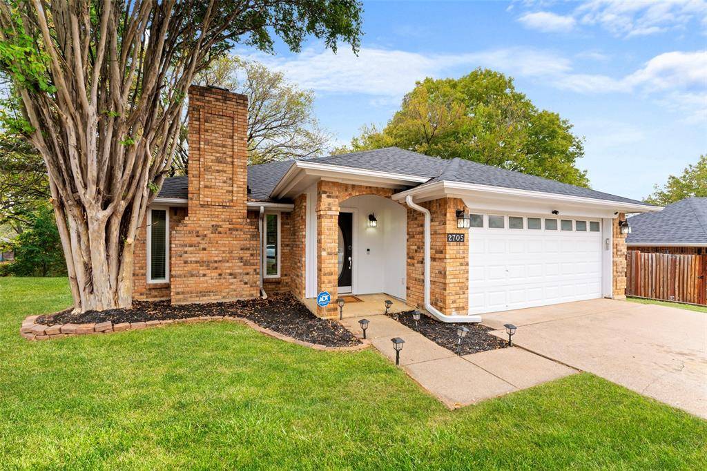 Arlington, TX 76017,2705 Dover Gardens Drive