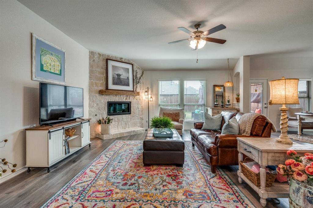 Aubrey, TX 76227,10516 Breezeway Drive