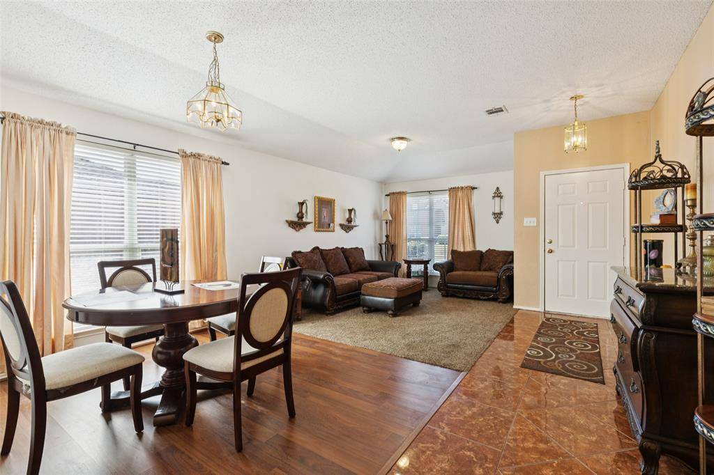 Desoto, TX 75115,640 Canyon Place