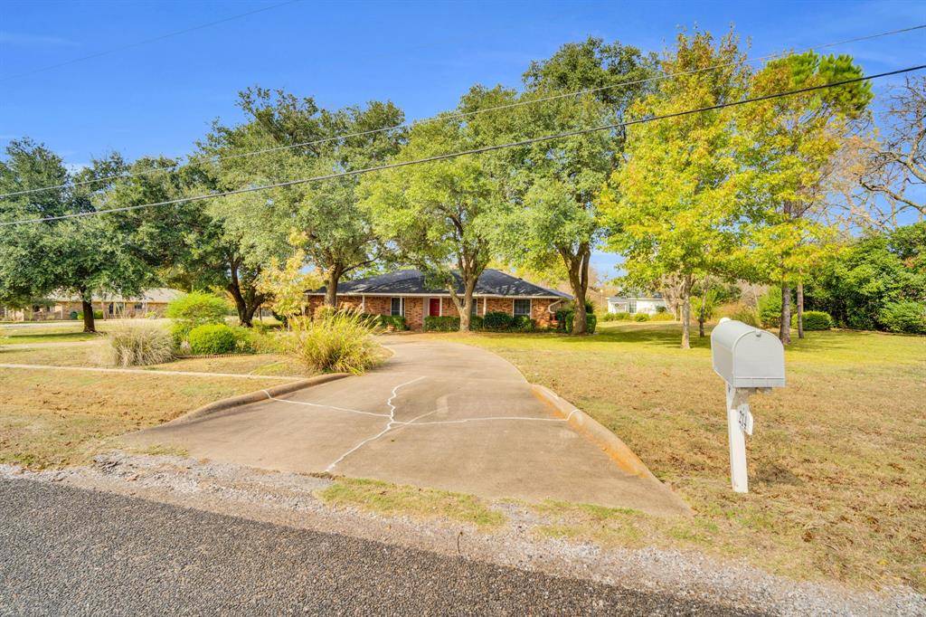 Ovilla, TX 75154,214 Willow Creek Lane